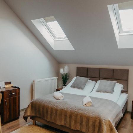 Bed and Breakfast De Facto Zambrow Esterno foto