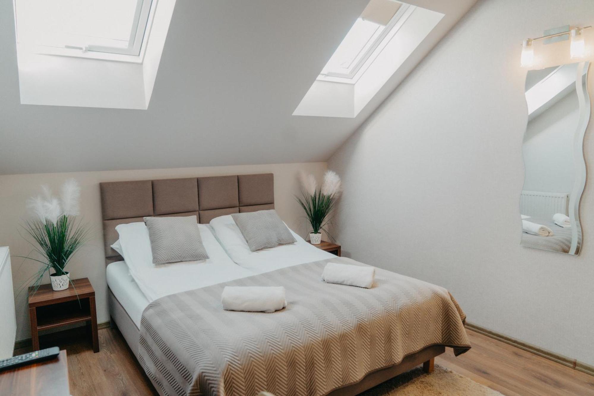 Bed and Breakfast De Facto Zambrow Esterno foto